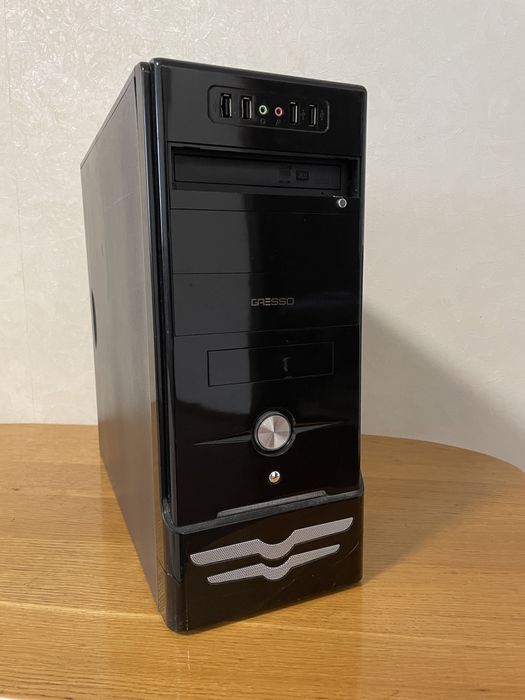 Продам компʼютер