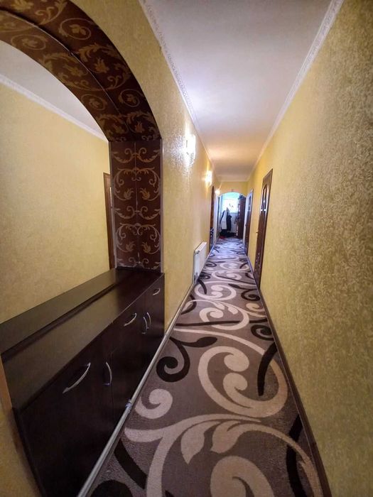 Продаж трьох кімнатної квартири по вул Асмолова площею 120 кв.м