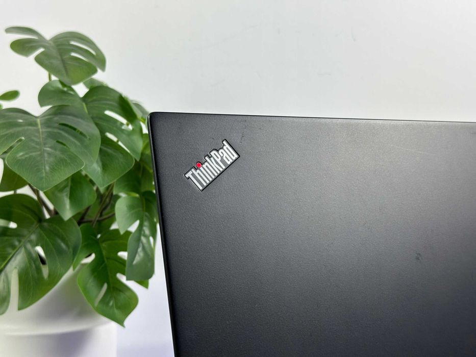 Biznesowy Laptop Lenovo ThinkPad X390 i5 4xCore 16GB 256GB SSD