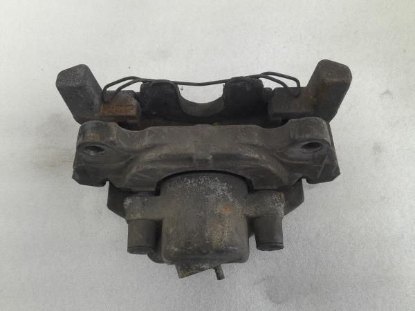Pinça travão / maxila de travão frente direita AUDI A3 (8P1)