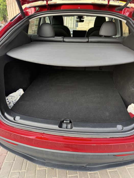 Tesla model Y Dual Motor