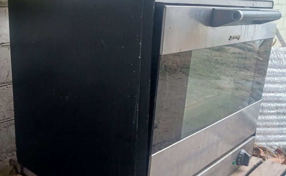 Ддуховка   конвекторная smeg(alfa