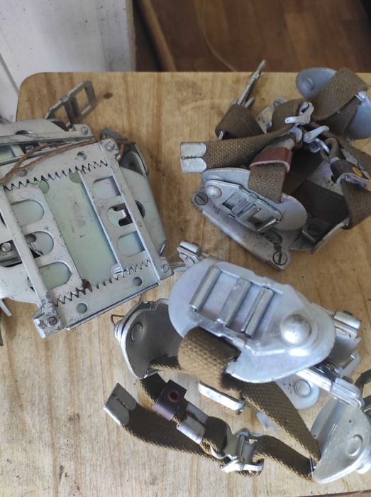 Продам кріплення.