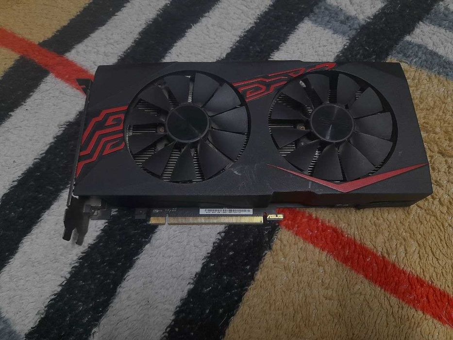 Видеокарта rx 470 4gb  asus rog
