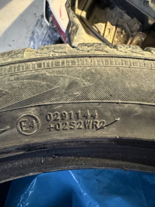 Opony zimowe uzywane nokian 225/45/r17