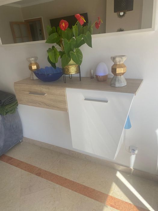 Aparador para entrada ou sala