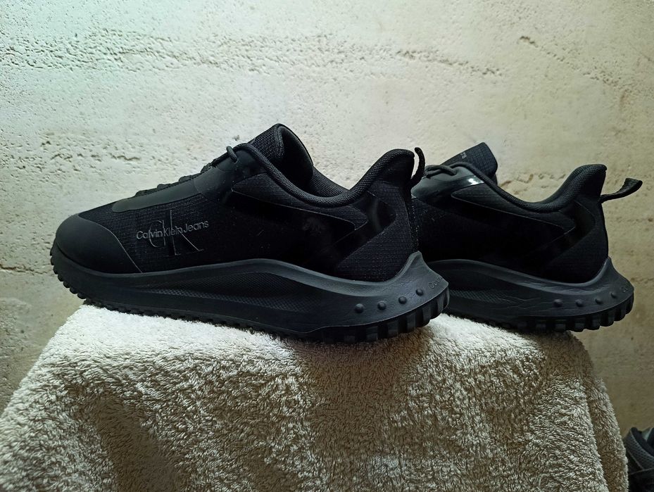 CALVIN KLEIN JEANS EVA LOW LACE ML r.45 stan bardzo dobry..