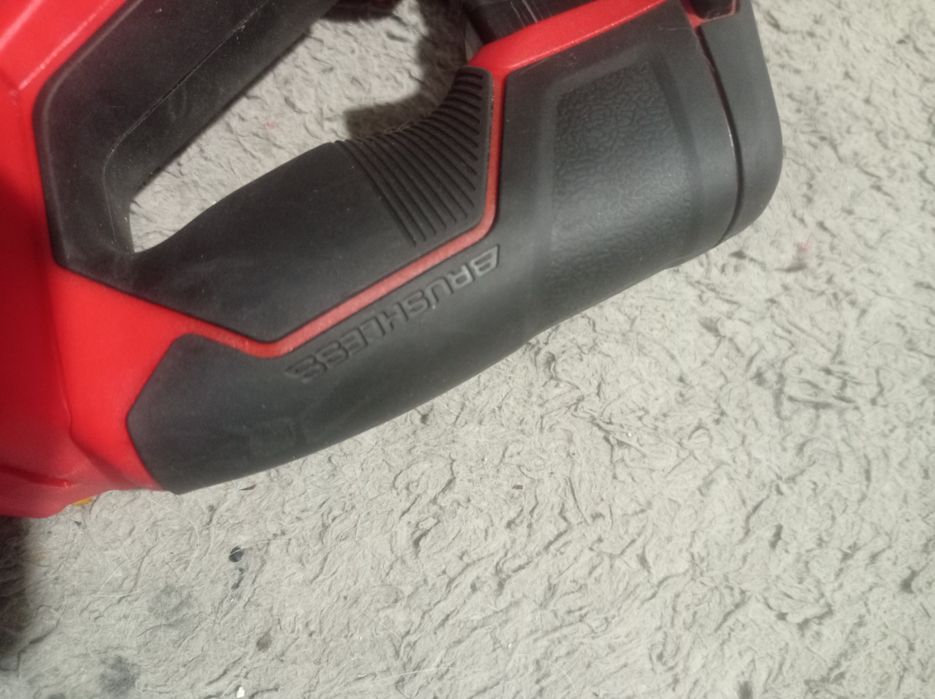 Piła szablasta aku bezszczotkowa einhell professional tp-ap 18/28 Li BL
