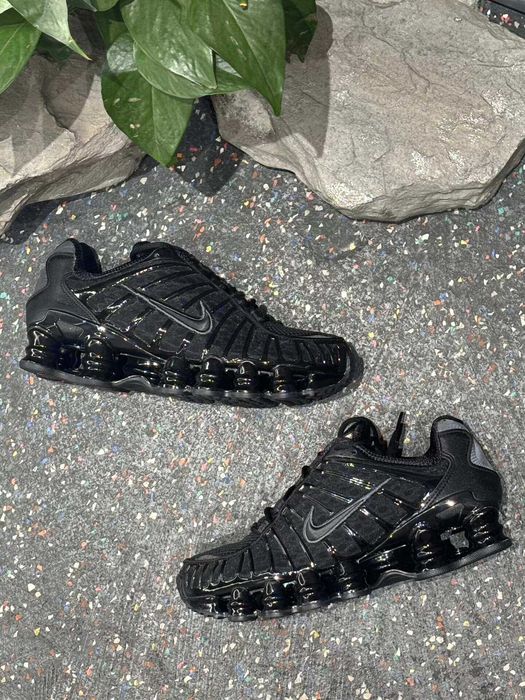 Buty sportowe Nike_Shox_TL_Black_Gum Rozmiar R.44