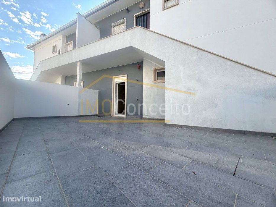 Apartamento T3 | Terraço e Arrecadação | Torres Novas — Torres Novas (Santa Maria, Salvador E Santiago), Santarém