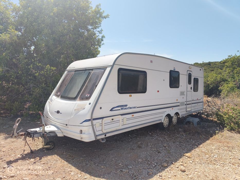 Caravana 4  dormidas com quarto de casal