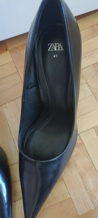 Czarne szpilki Zara 41