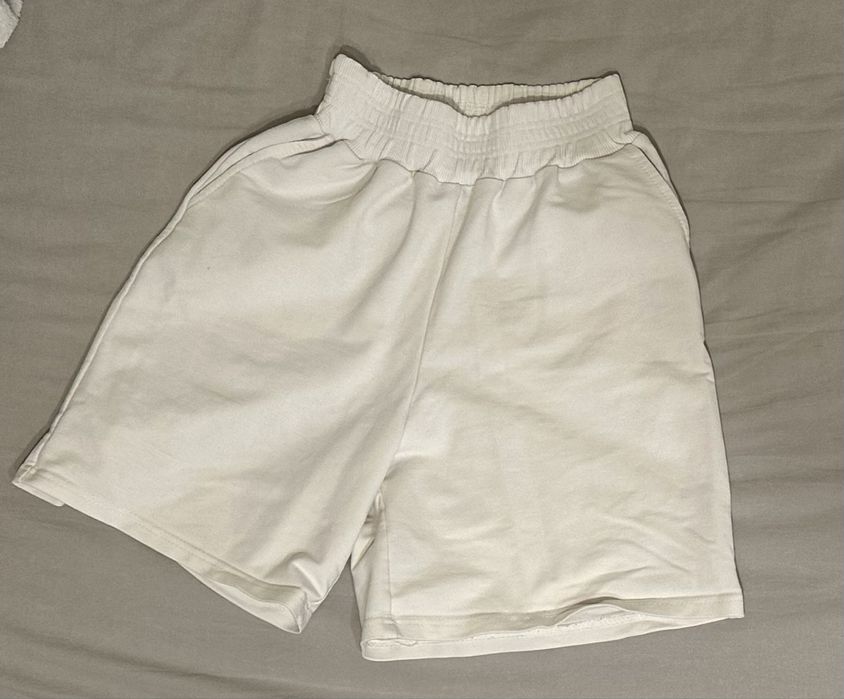 Спортивний костюм білий Rever. Розмір S.