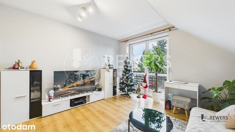 Dom wolnostojący 217 m² | 6 pokoi | działka 9 ar