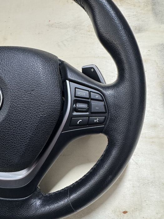 Кермо Руль BMW F30 F31 рестайлінг з підігрівом з лепестками