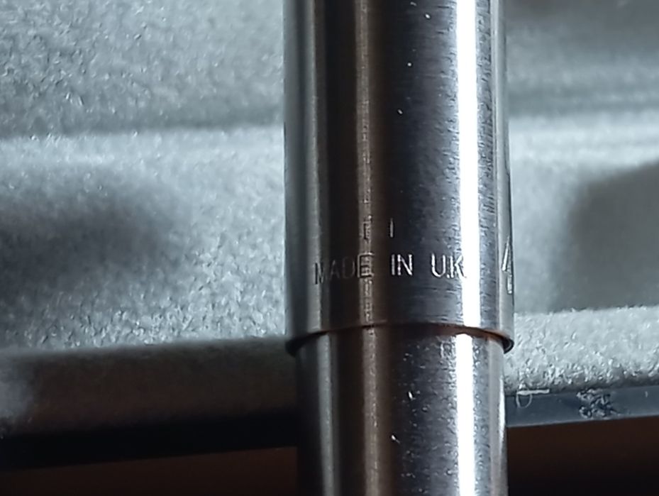 Оригінальна кулькова ручка Parker Frontier SS GT (Made in UK) в ідеаль