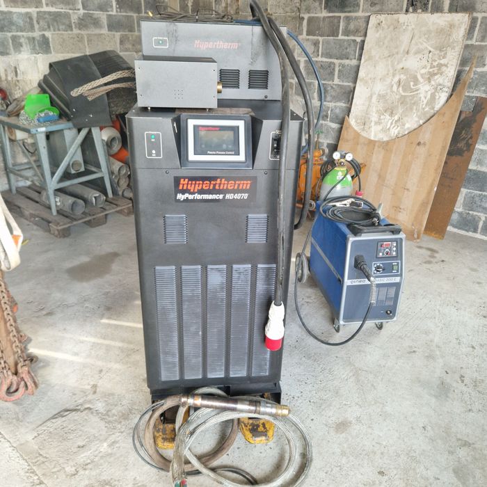Przecinarki plazmowe 2szt 200A Hypertherm HD 4070.