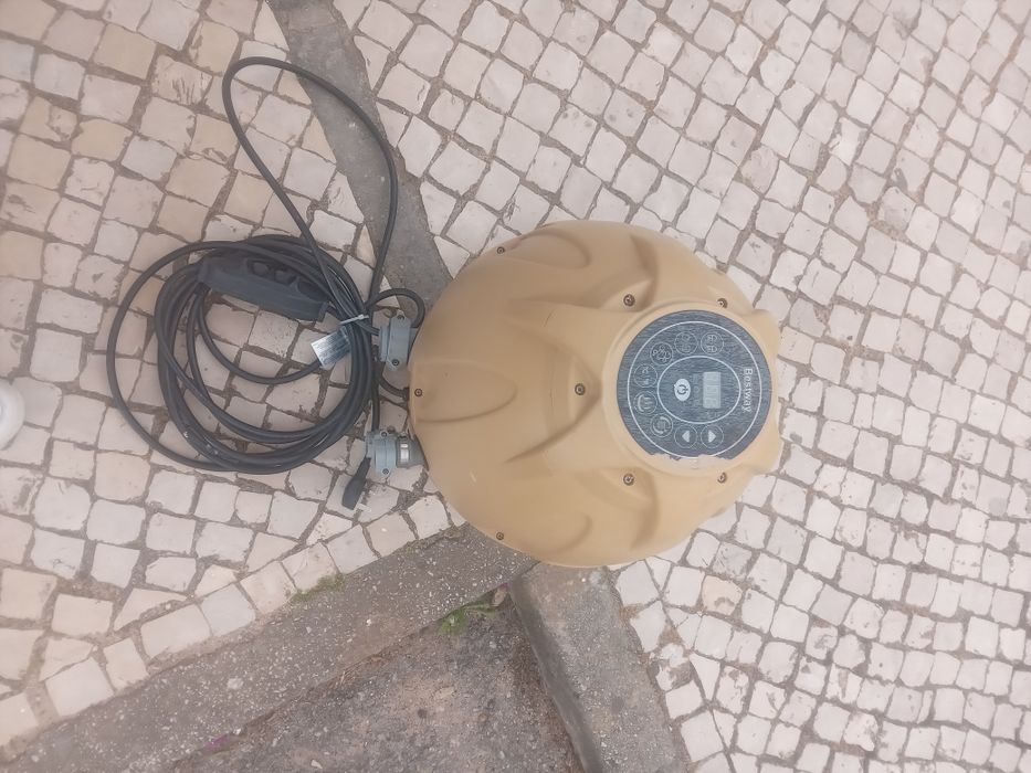 Bestia lay-z-spa