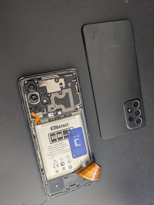 Samsung A52s 5G com placa principal avariada ( conector ) - resto OK, bateria nova