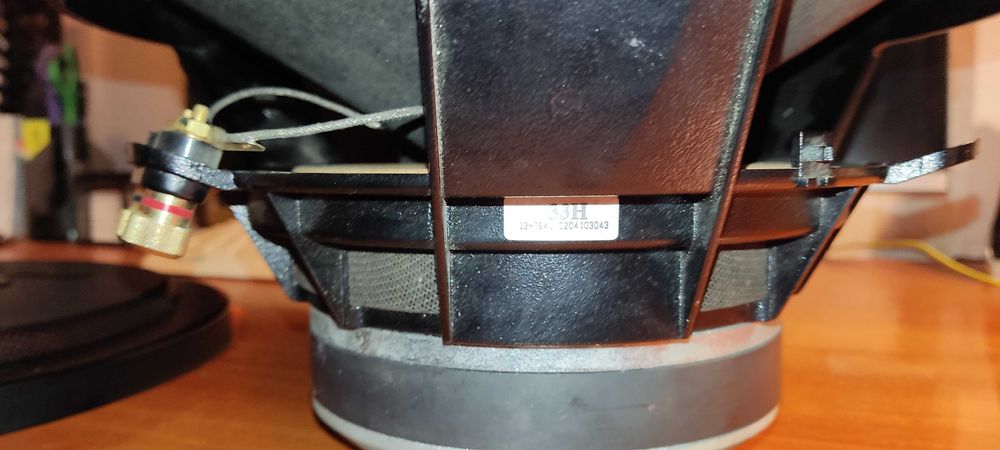 Сабвуфер Focal 33H - 13 дюймов