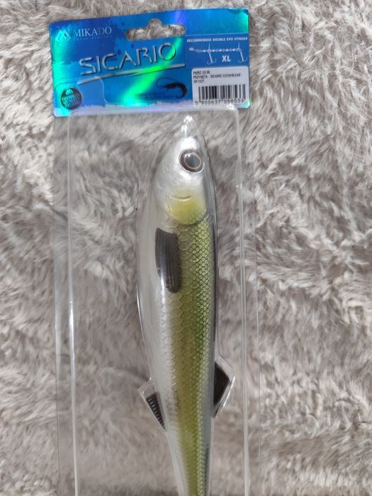 Przynęty spiningowe woblery ,blaszki ,gumki