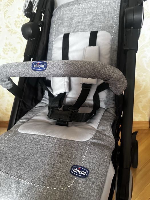 Прогулянкова коляска Chicco miinimo 2