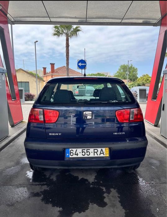 Seat Ibiza 1.4 a gasolina