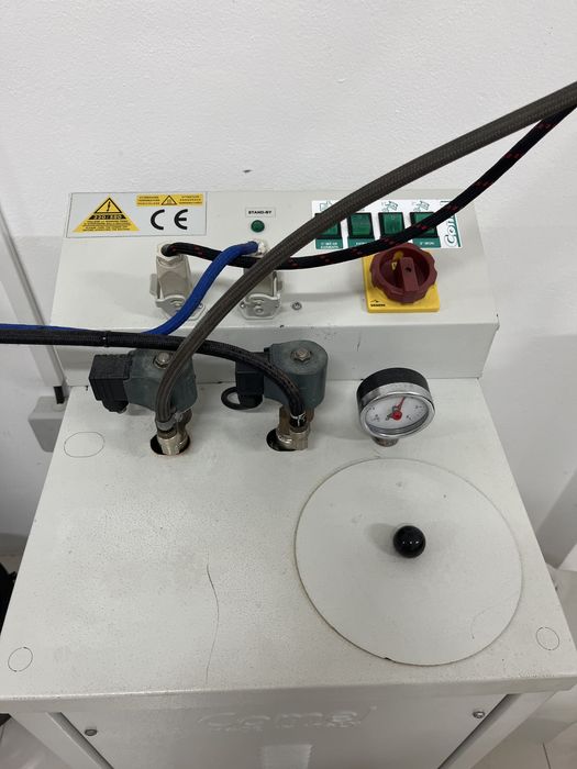 Conjunto comel semi novo