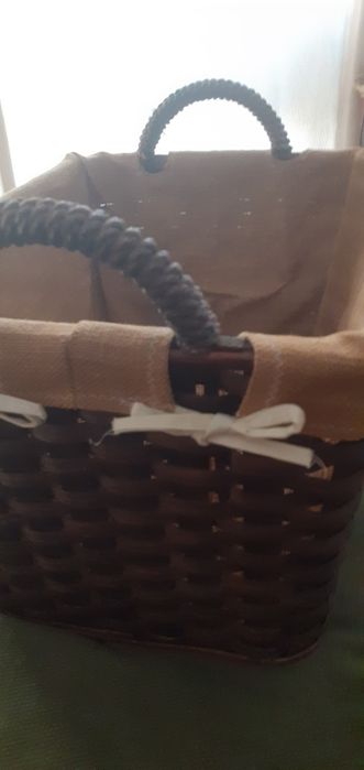 Cesto em verga forrado