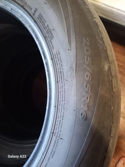 Продам шины літо 205/65/R16