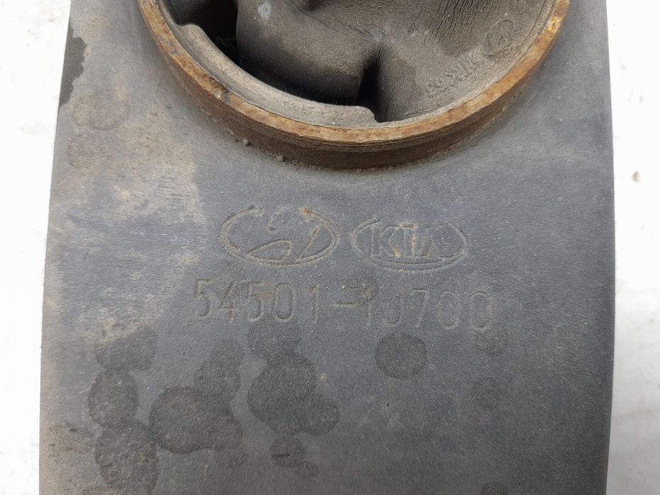 Braço de suspensão frente direito HYUNDAI i20 (PB, PBT)