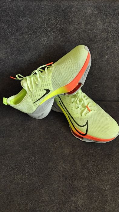 Оригінали Nike Air Zoom Tempo NEXT% Flyknit 44,5 Е