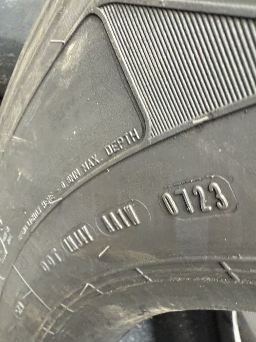 445/45/19,5 Goodyear Kmax T – bez napraw