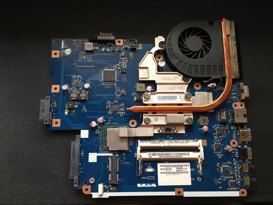 Laptop Motherboard - Parts64740101756035120