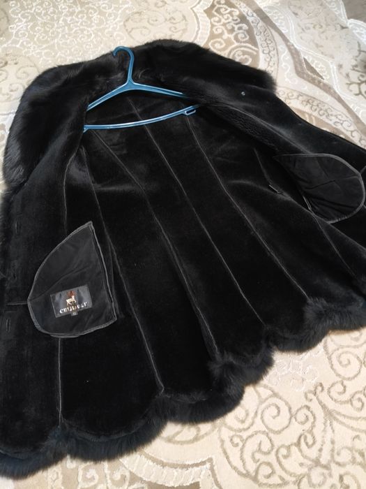 Продам дубленка жіноча розмір 50, ціна 949грн