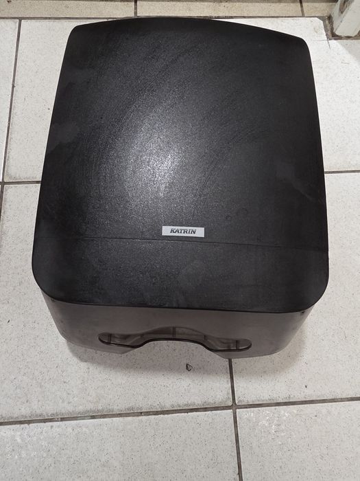Podajnik ręcznik papierowy