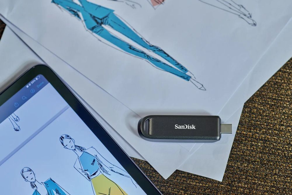 ‼️ SanDisk 2TB Extreme PRO Flash Drive with USB-C ‼️