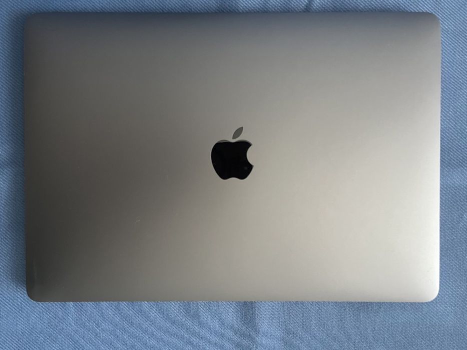 MacBook Pro M1 2020 16/256