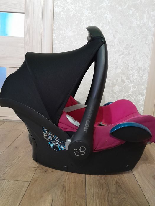 Автокрісло Maxi Cosi Cabriofix