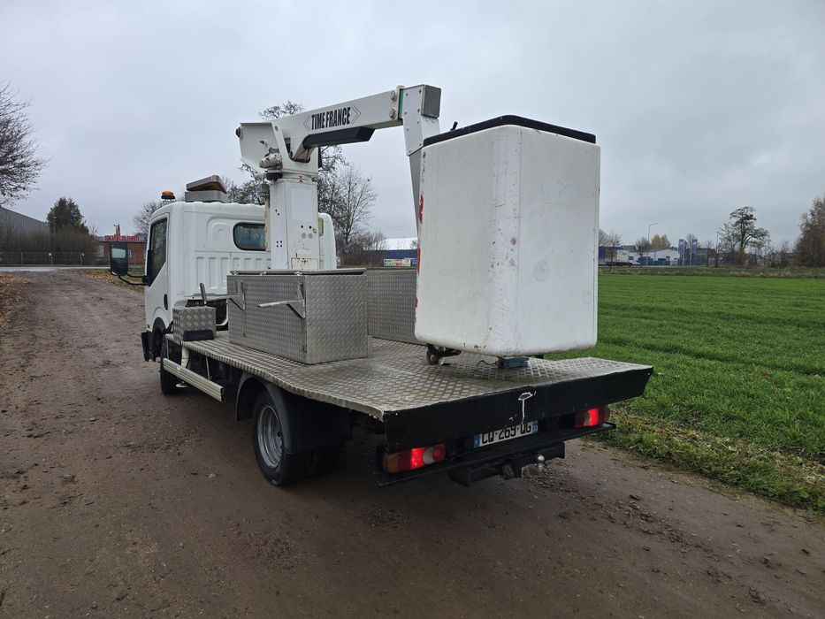 Nissan Cabstar podnośnik koszowy