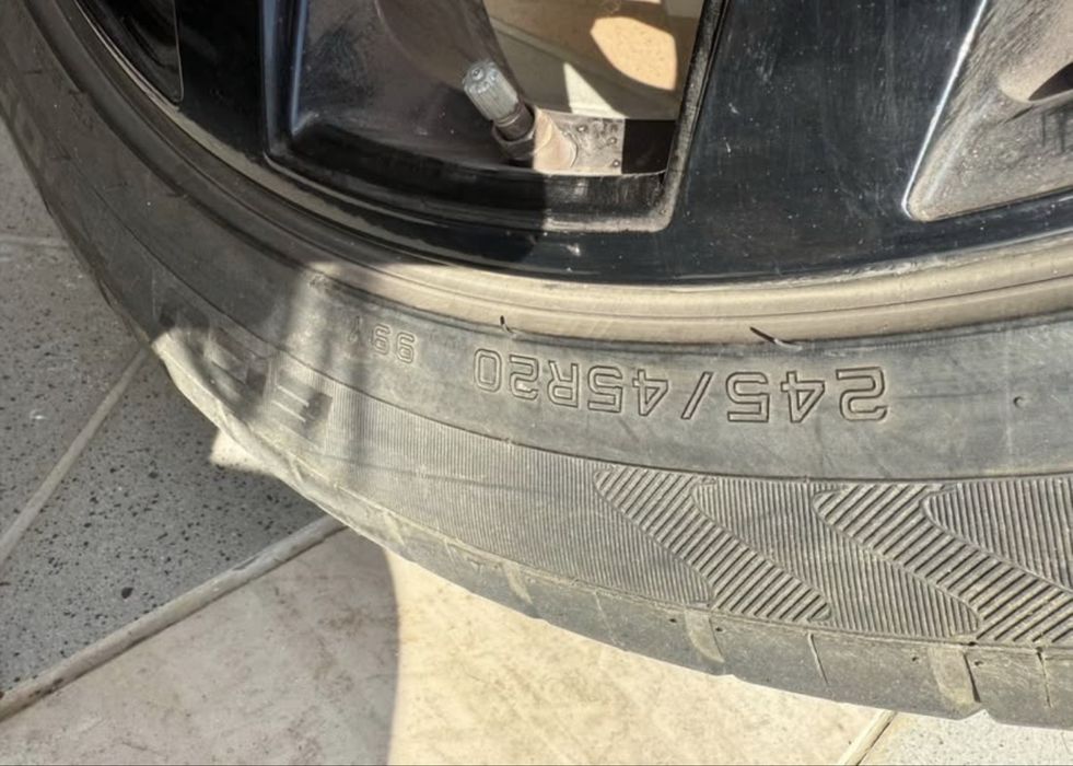 Jantes 20 , 245/45R20