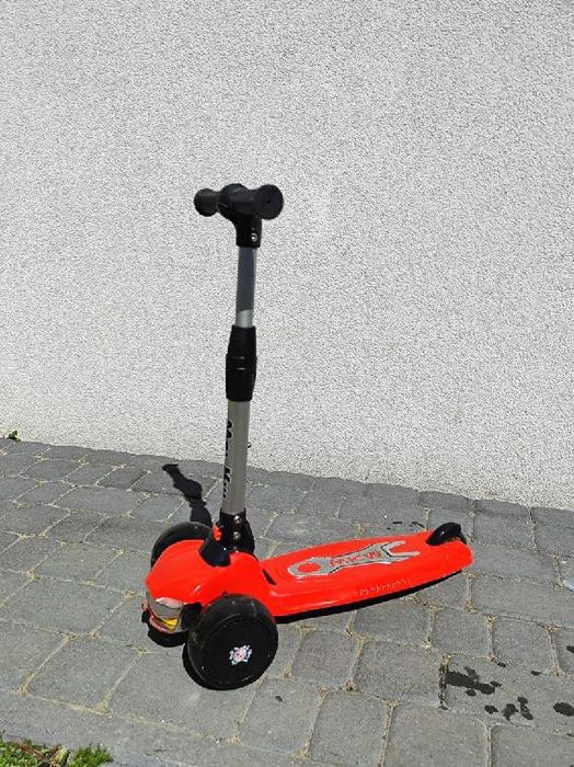 Hulajnoga świecące koła