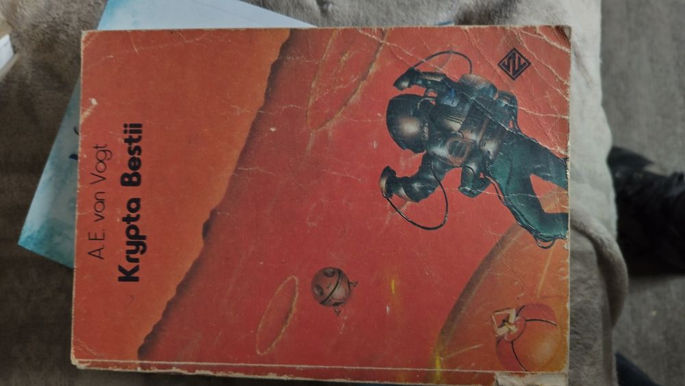 Krypta bestii - A.E. Van Vogt