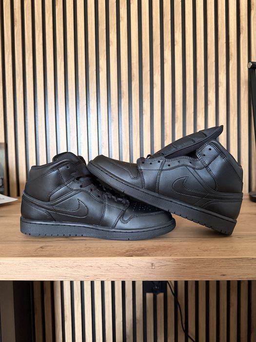 Nowe Nike Air Jordan 1 MID czsrne 45