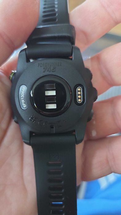 Garmin Forerunner 745