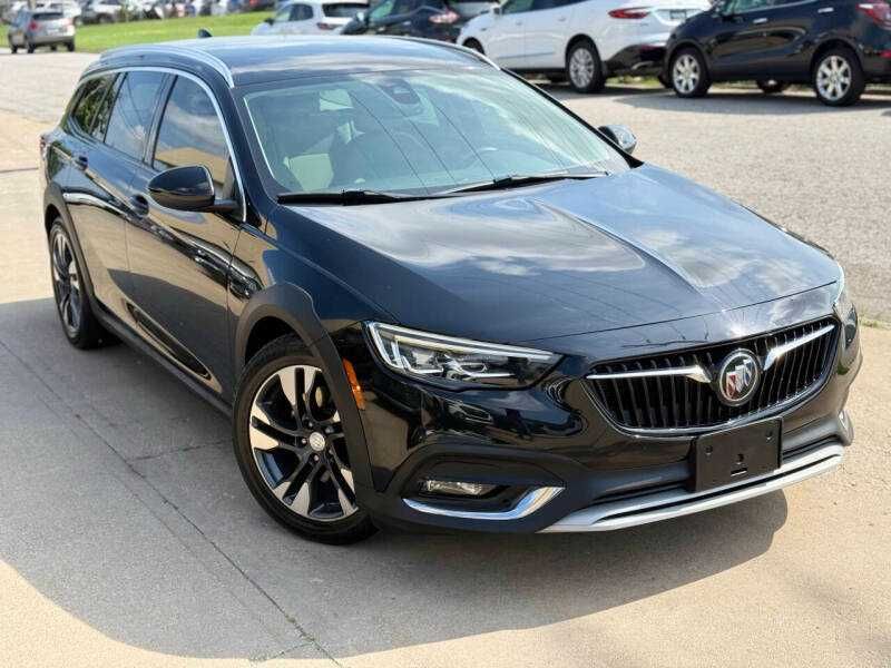 2018 Buick Regal TourX Essence