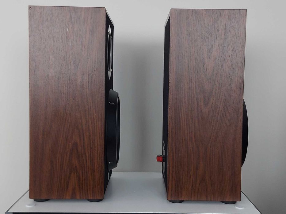 Kolumny dwudrożne DIY z maskownicami + podstawy i okablowanie