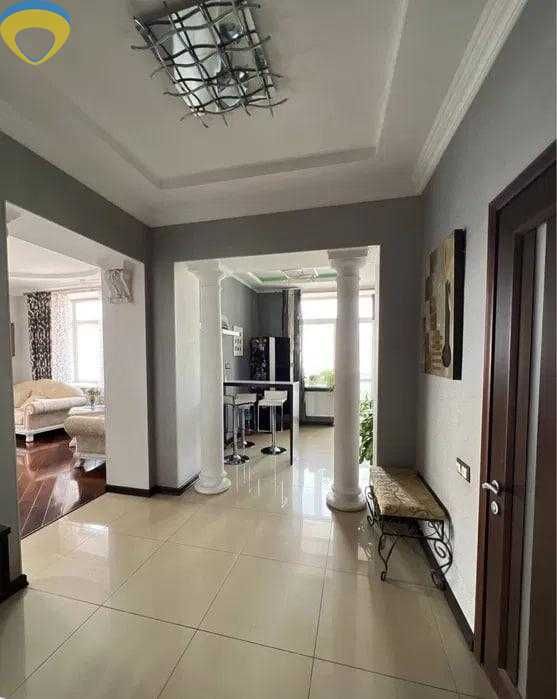 Продаж 3к квартира в ЖК «Підкова» | Тераса 40 м² | Авторський ремонт