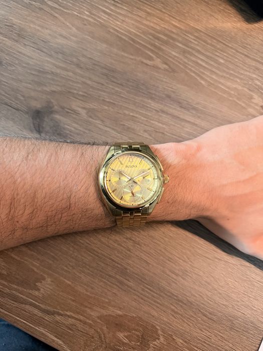 Bulova Curv 97A125 – Złoty Zegarek – High Performance 262 kHz