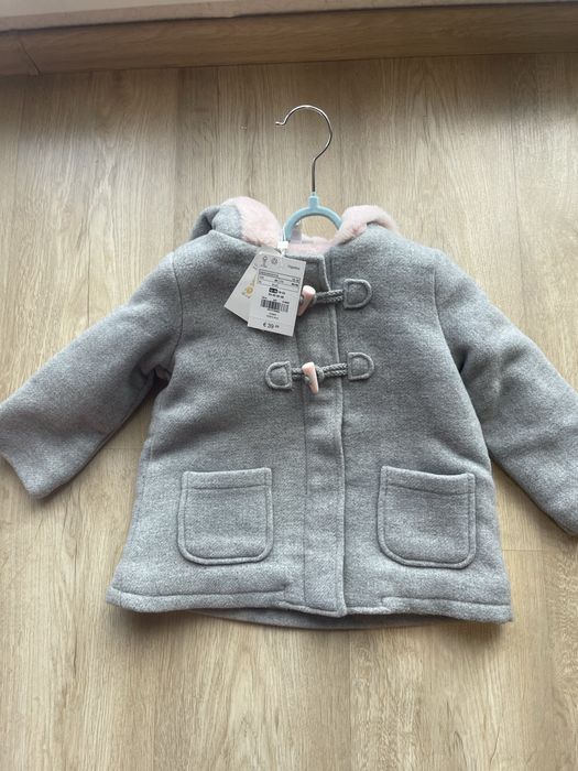 Пальто для дівчинки розмір 80